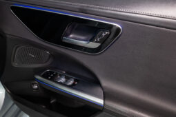 
										Mercedes-Benz C-Class C220d AMG Line full									