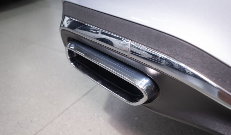 
								Mercedes-Benz C-Class C220d AMG Line full									