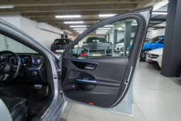 
										Mercedes-Benz C-Class C220d AMG Line full									