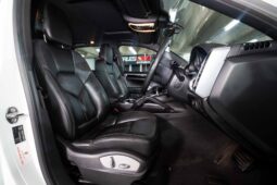 
										2013 Porsche Cayenne Diesel full									