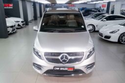 
										2021 Mercedes-Benz V-Class V250d Avantgarde full									