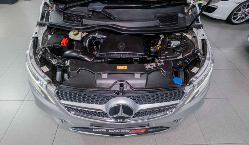 
								2021 Mercedes-Benz V-Class V250d Avantgarde full									