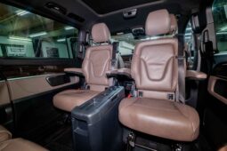 
										2021 Mercedes-Benz V-Class V250d Avantgarde full									