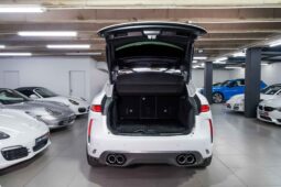 
										2019 Jaguar F-Pace SVR full									