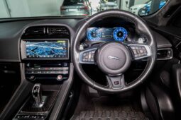 
										2019 Jaguar F-Pace SVR full									