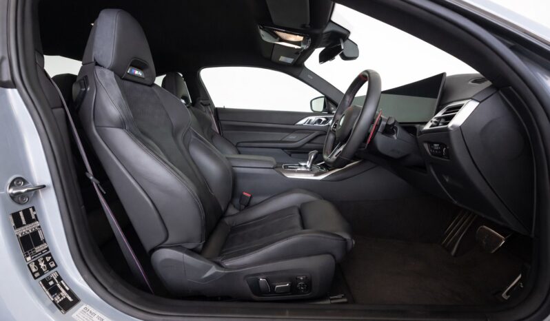 
								2026 BMW M4 Competition Coupe M xDrive full									