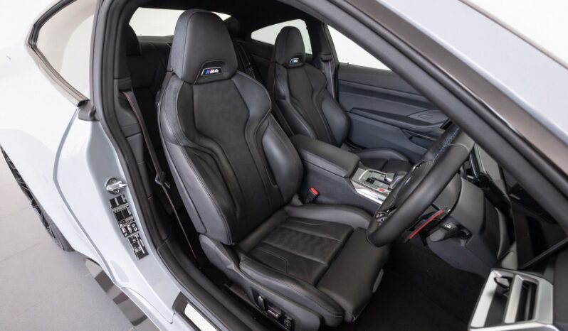 
								2026 BMW M4 Competition Coupe M xDrive full									