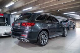 
										Mercedes-Benz GLC300d 4Matic AMG Line full									