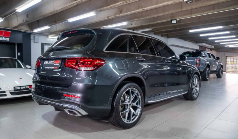
								Mercedes-Benz GLC300d 4Matic AMG Line full									