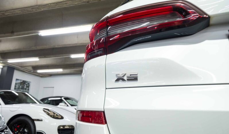 
								2021 BMW X5 M50d full									