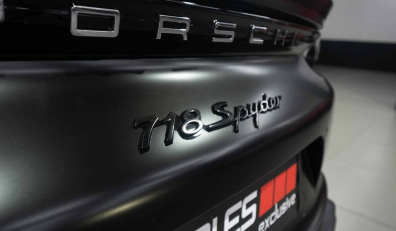 
								2021 Porsche 718 Spyder Auto full									