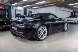 
										2021 Porsche 718 Spyder Auto full									