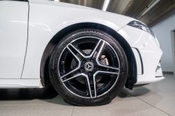 
										2020 Mercedes-Benz A-Class A200 Sedan AMG Line full									