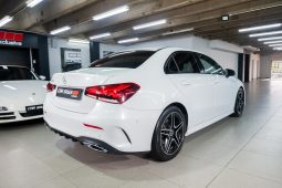 
										2020 Mercedes-Benz A-Class A200 Sedan AMG Line full									