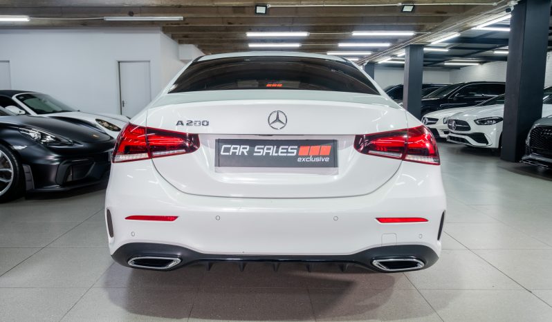 
								2020 Mercedes-Benz A-Class A200 Sedan AMG Line full									