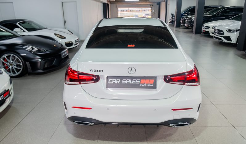
								2020 Mercedes-Benz A-Class A200 Sedan AMG Line full									