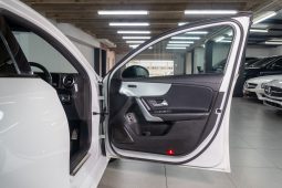 
										2020 Mercedes-Benz A-Class A200 Sedan AMG Line full									