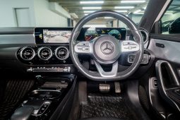 
										2020 Mercedes-Benz A-Class A200 Sedan AMG Line full									