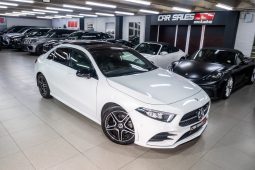 
										2020 Mercedes-Benz A-Class A200 Sedan AMG Line full									