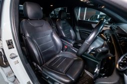 
										2020 Mercedes-Benz A-Class A200 Sedan AMG Line full									