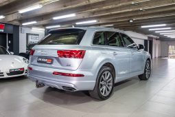 
										2016 Audi Q7 3.0TDI Quattro full									