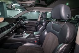 
										2016 Audi Q7 3.0TDI Quattro full									