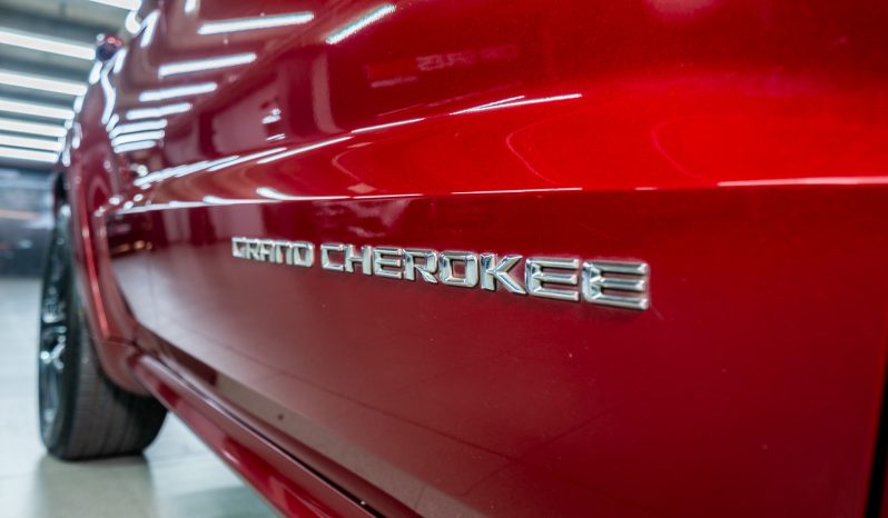 
								2014 Jeep Grand Cherokee SRT full									