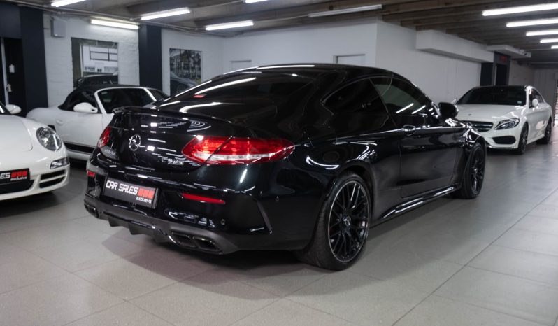 
								2017 Mercedes-AMG C-Class C63 S Coupe full									