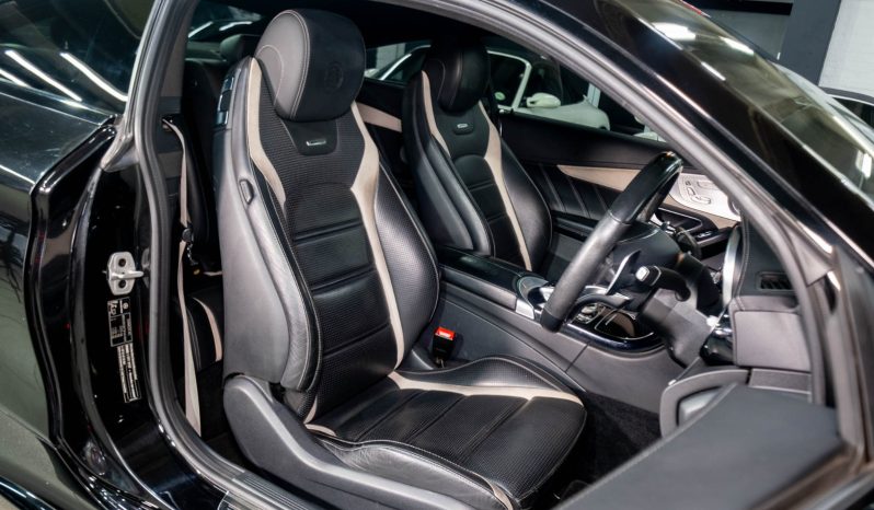 
								2017 Mercedes-AMG C-Class C63 S Coupe full									