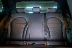 
										2016 Mercedes-Benz C-Class C250 AMG Line full									
