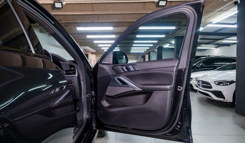 
								2023 BMW X6 xDrive30d M Sport full									