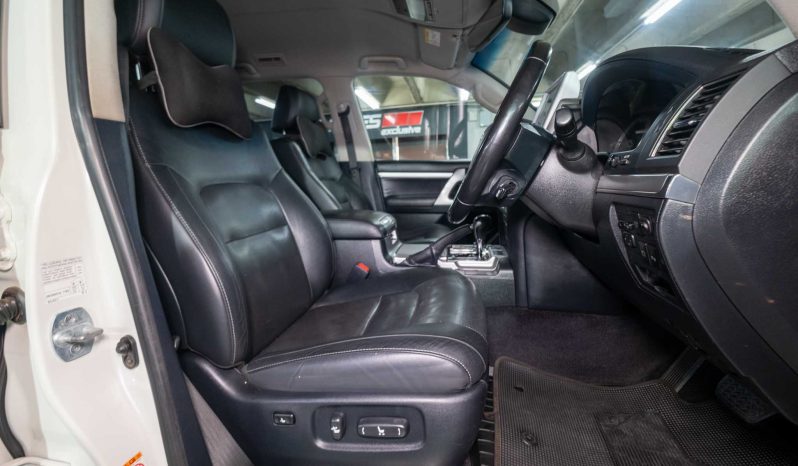 
								2016 Toyota Land Cruiser 200 4.5 D V8 VX Auto full									