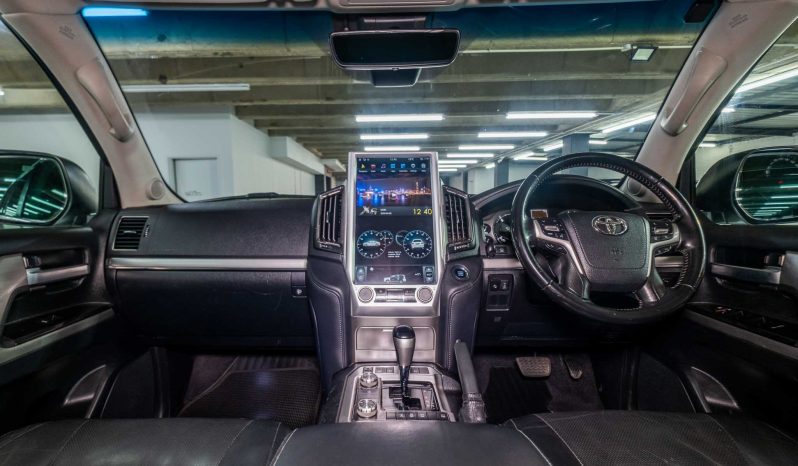 
								2016 Toyota Land Cruiser 200 4.5 D V8 VX Auto full									