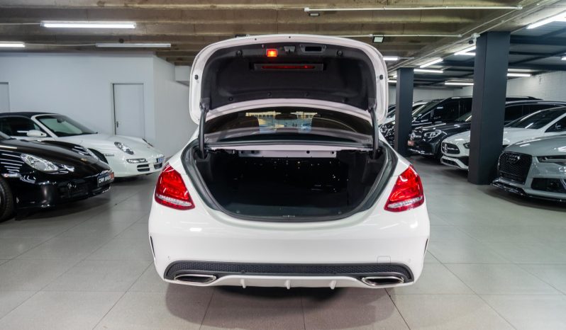 
								2017 Mercedes-Benz C-Class C180 AMG Line Auto full									
