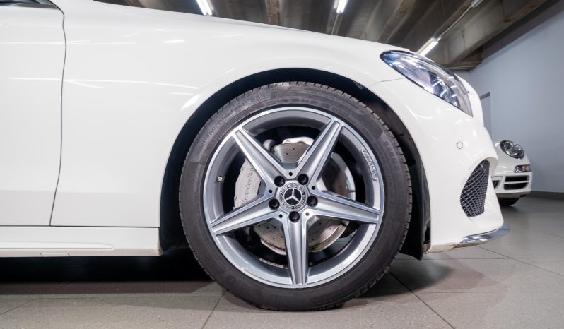 
								2017 Mercedes-Benz C-Class C180 AMG Line Auto full									