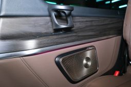 
										2025 Mercedes-Benz V300d Exclusive full									