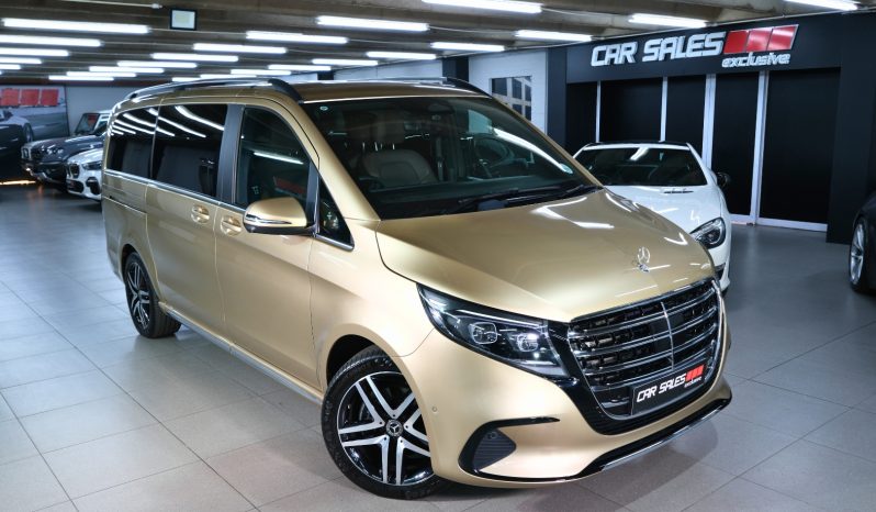 
								2025 Mercedes-Benz V300d Exclusive full									
