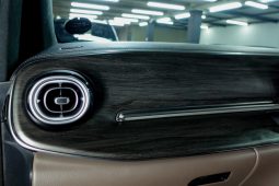 
										2025 Mercedes-Benz V300d Exclusive full									